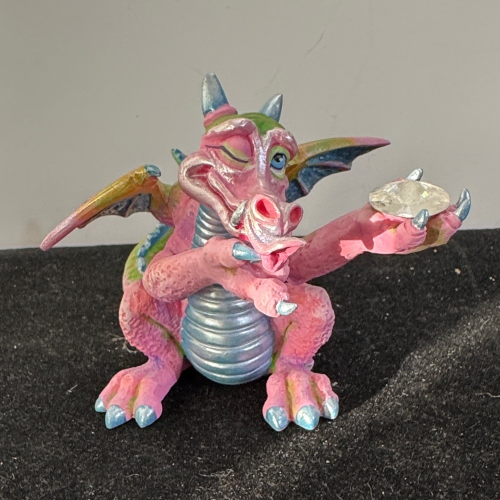 Franklin Mint Mood Dragon figurine “Coy”